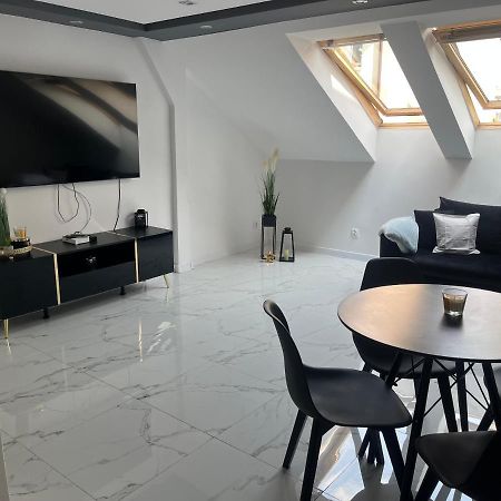 Apartament Mazurski Sen Lötzen Exterior foto
